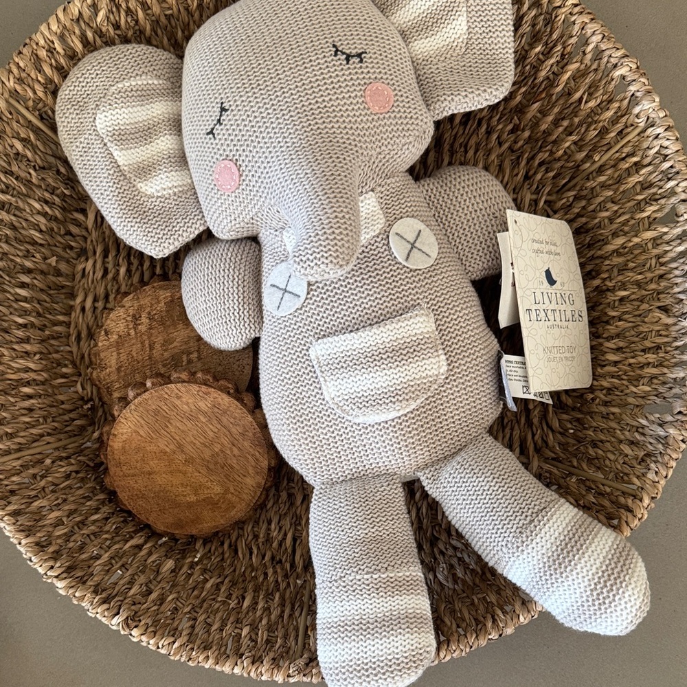 Adorable Knit Elephant Plush Toy Rattle